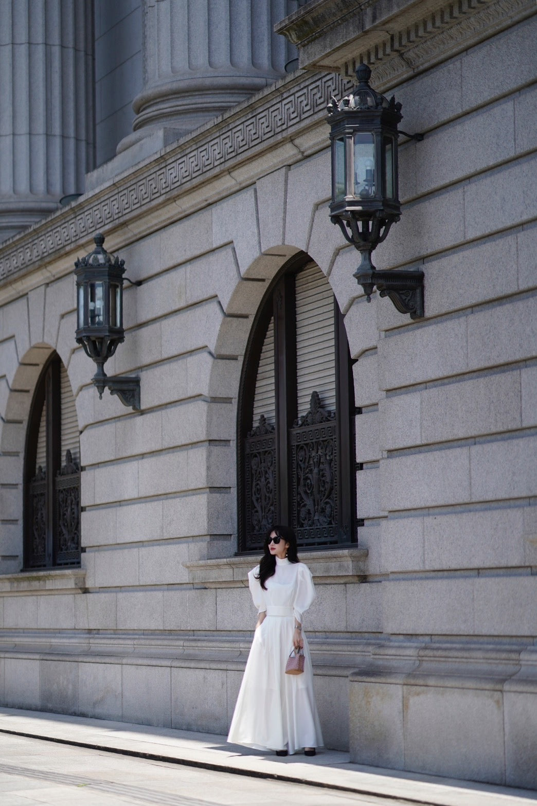 High neck voluminous sleeve shirt